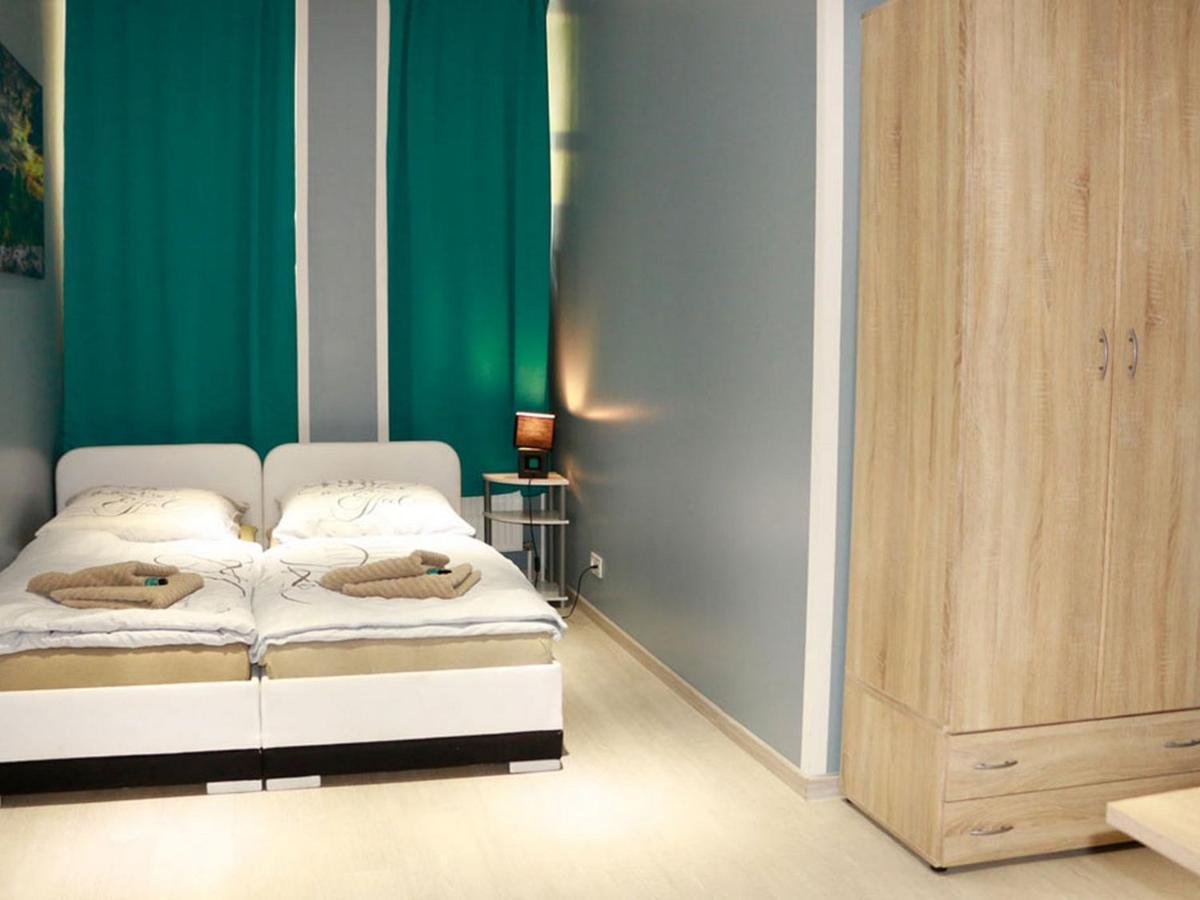 Amaya Motel Βερολίνο Δωμάτιο φωτογραφία